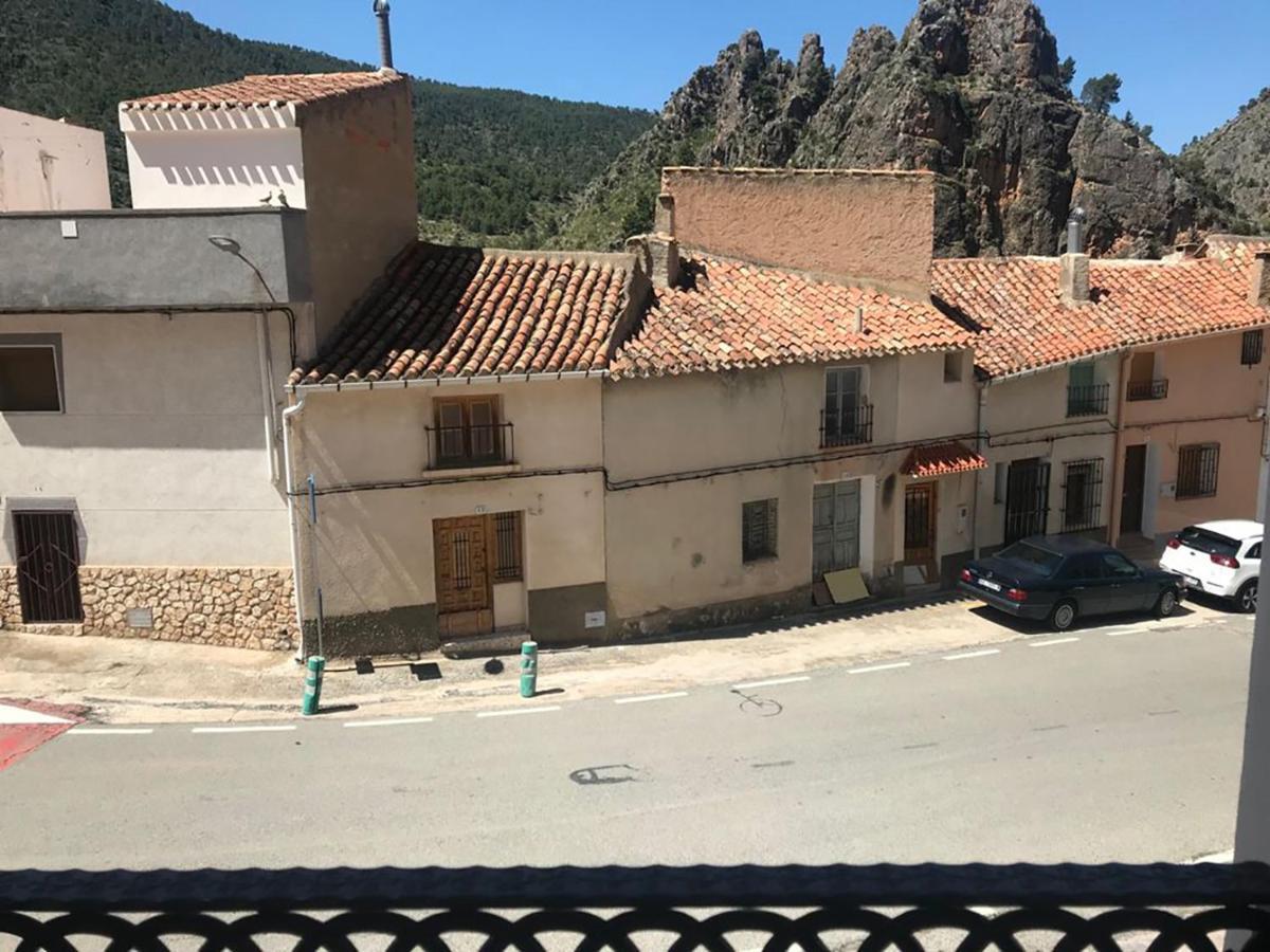 Alojamientos Rurales Entre Rocas Ayna Buitenkant foto