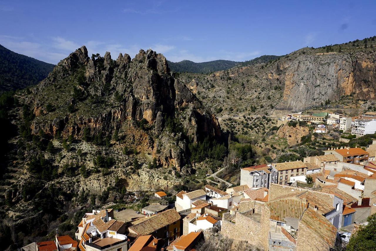 Alojamientos Rurales Entre Rocas Ayna Buitenkant foto